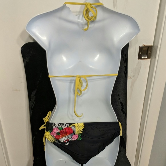 Love Bikini - Picture 2 of 3